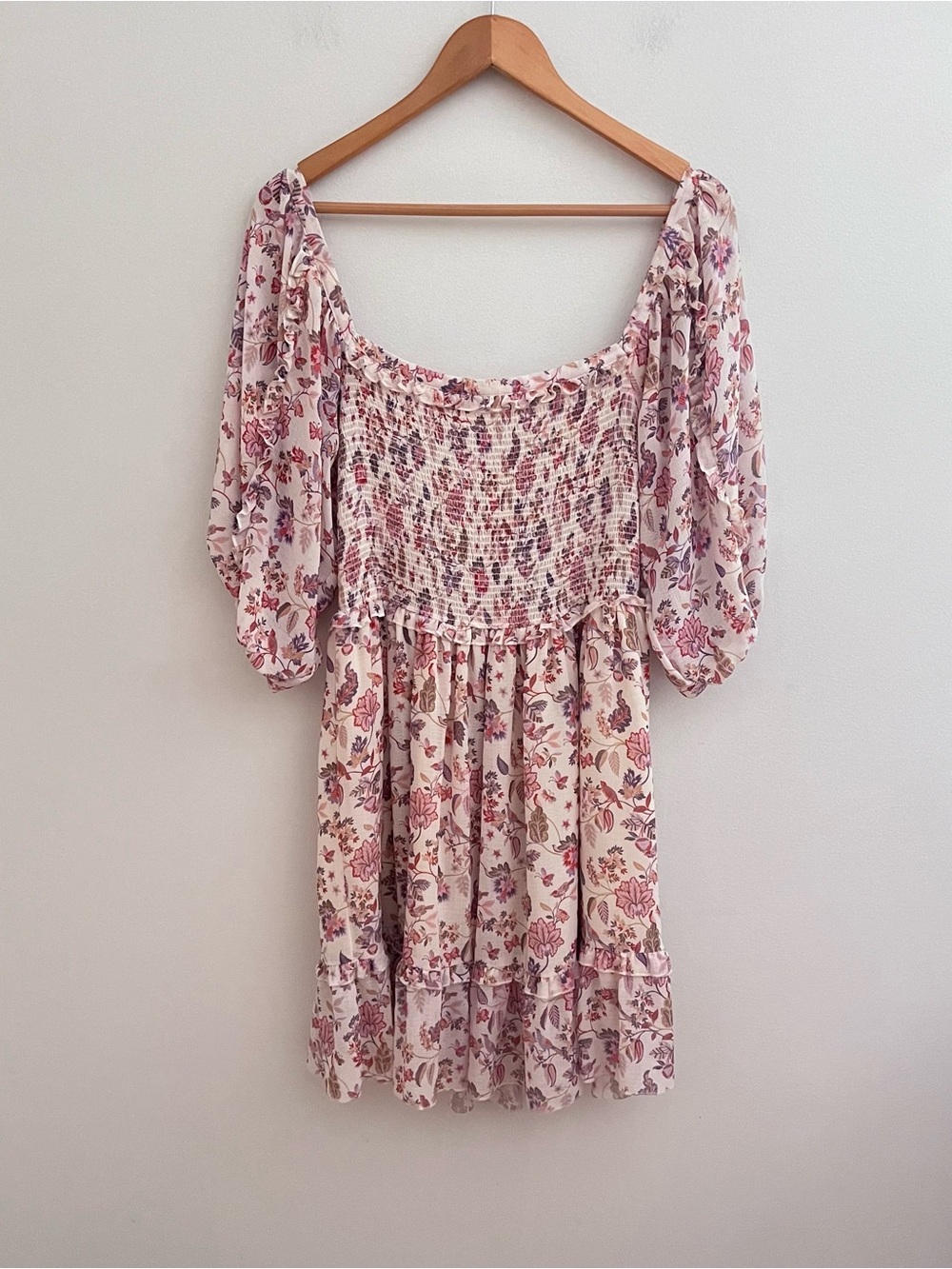 Super Natural by Secret Mission Greenport Dress Size Large Smocked Bodice Floral